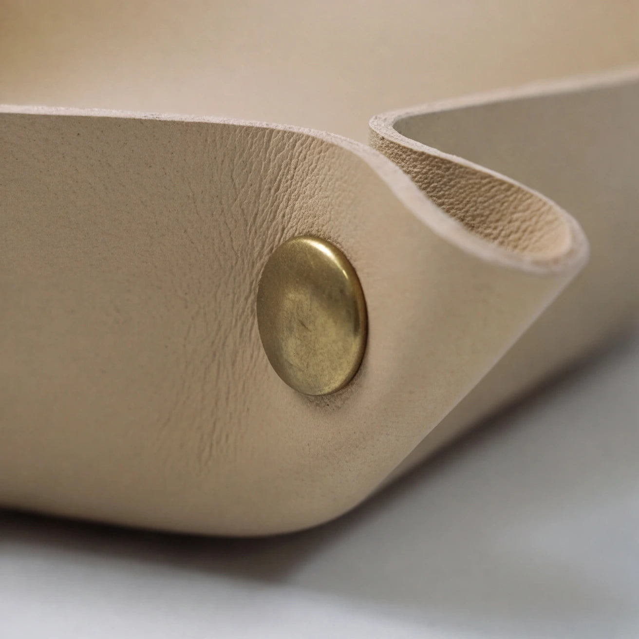 Nordic Leather Desk Tray