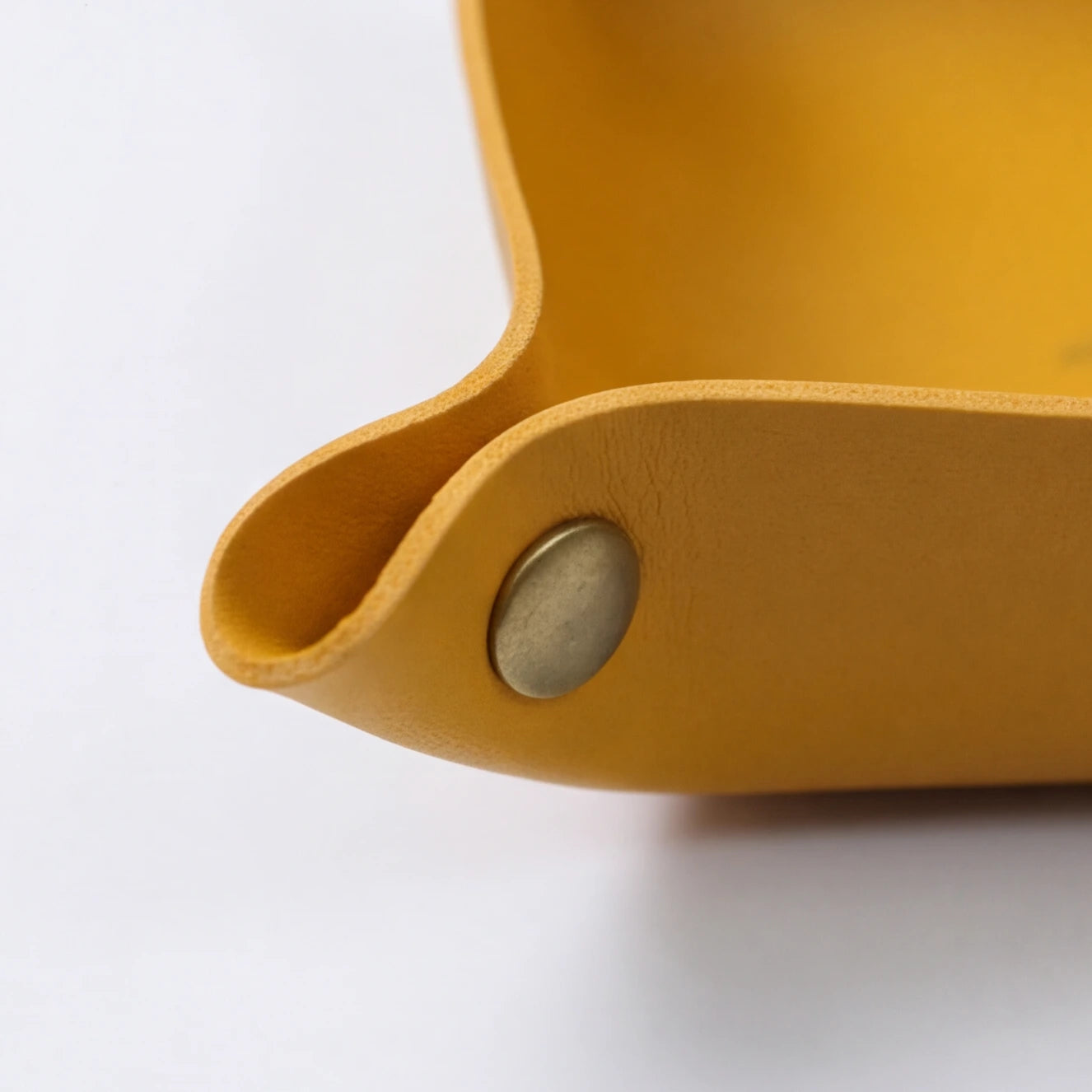 Nordic Leather Desk Tray