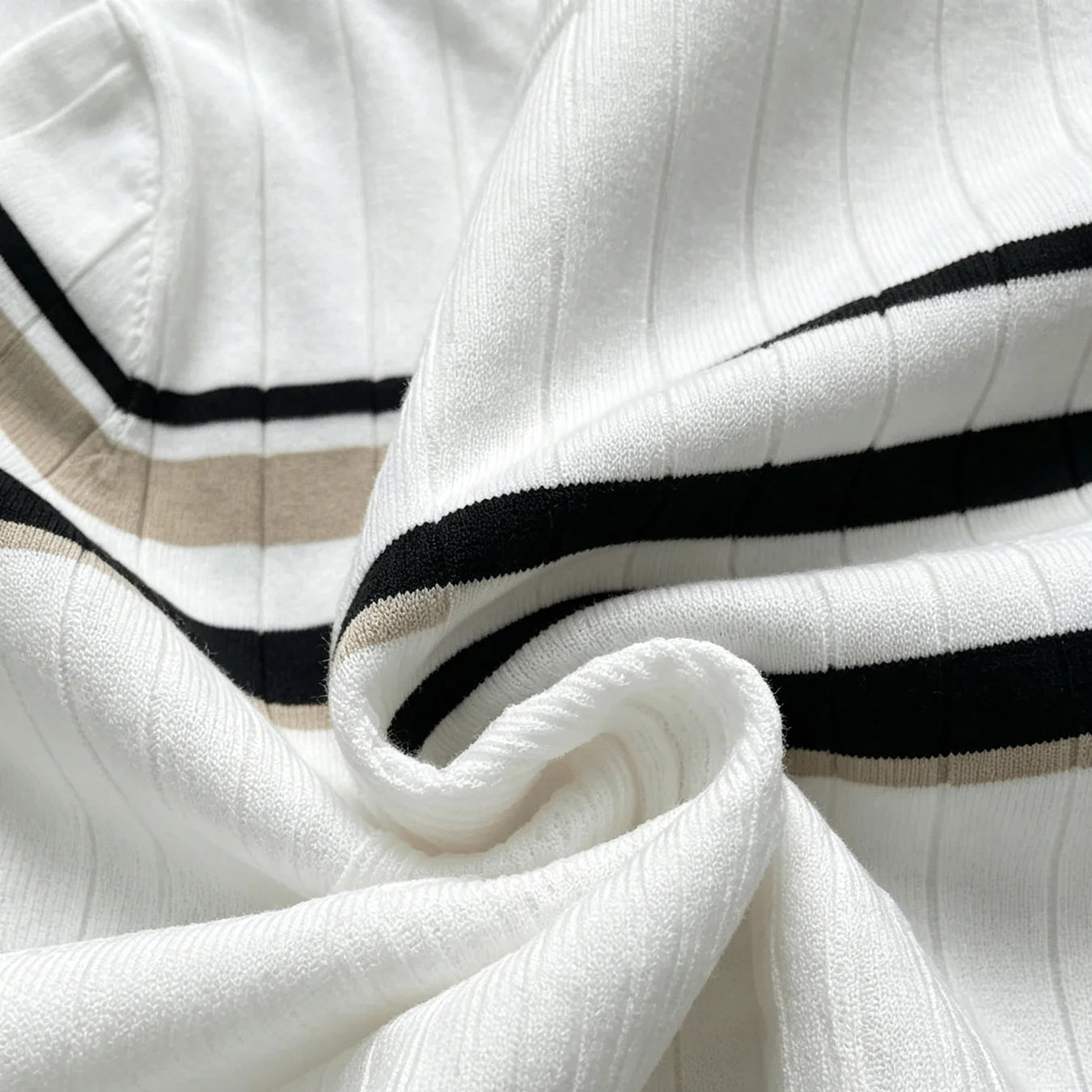 Tarragano Knitted Crew Neck Top